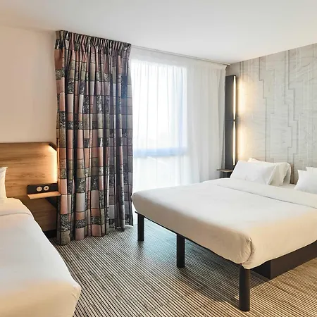 Marne-la-vallee Val D'europe Hotel Serris